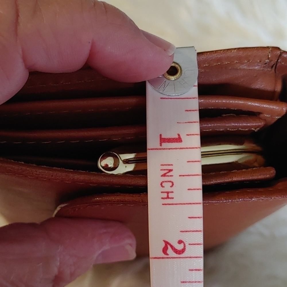 🌻Genuine Brown Leather Wallet with Detachable Crossbody Chain - Picture 9 of 11